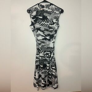 Vintage 70s Lady Carol Black White Abstract Print Dress Small ILGWU USA